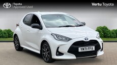 Toyota Yaris 1.5 Hybrid Dynamic 5dr CVT Hybrid Hatchback